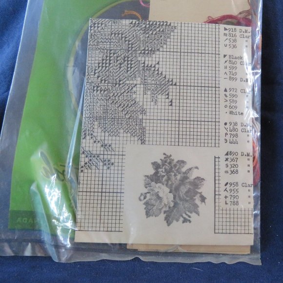 Jean McINTOSH Small Bouquet with Rose Daisy & Geranium M-118 Vintage  (#912) - Picture 1 of 7